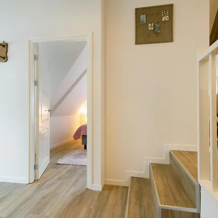 Karel De Grote Aparthotel 4*