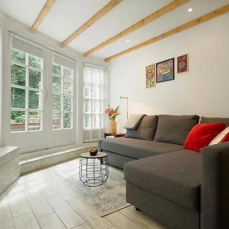 Aparthotel Karel De Grote Bergen