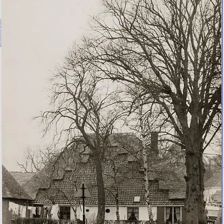 Karel De Grote Aparthotel
