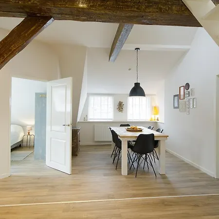 Karel De Grote Aparthotel *