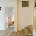 Karel De Grote Aparthotel 4*