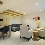 Karel De Grote Aparthotel